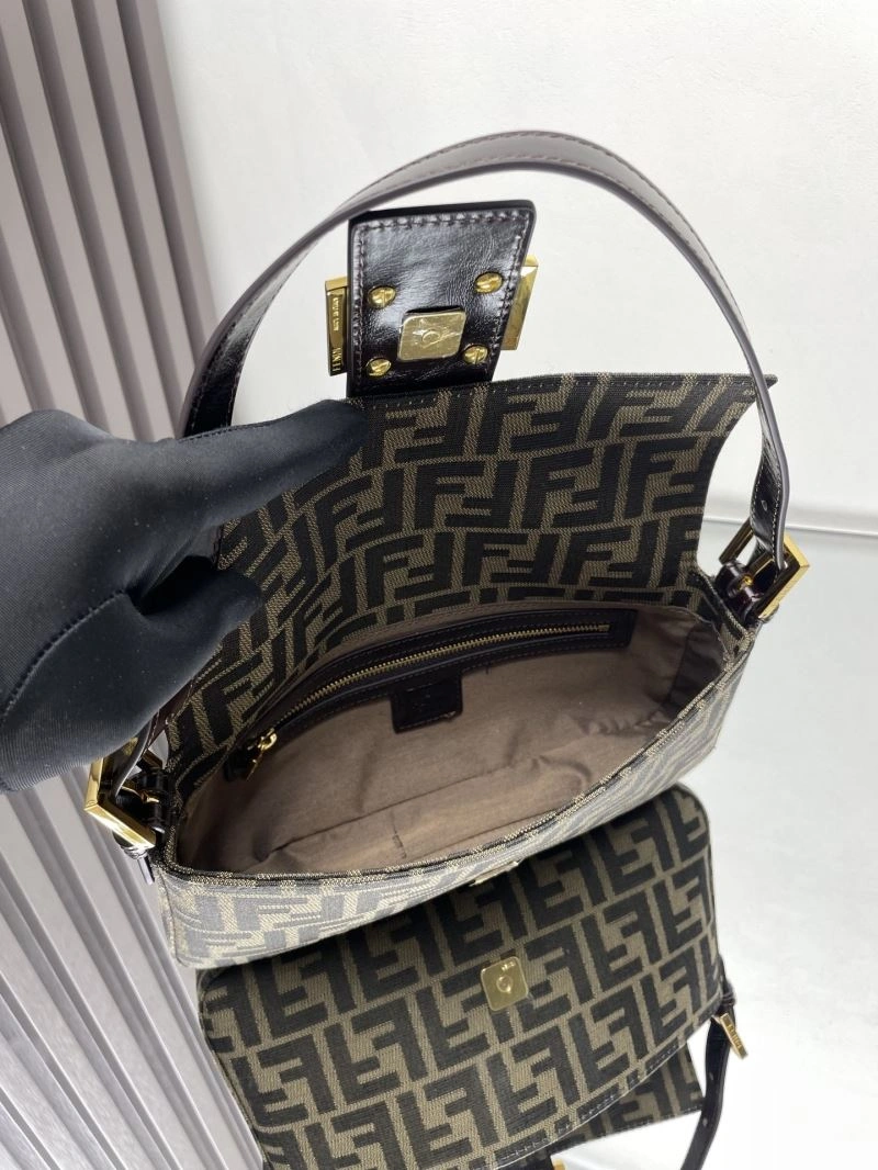 Fendi Baguette Bags OnTrend 58120