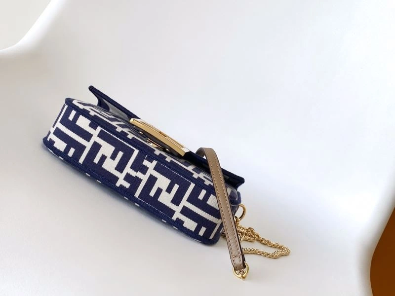 Durable Fendi Baguette Bags 58123
