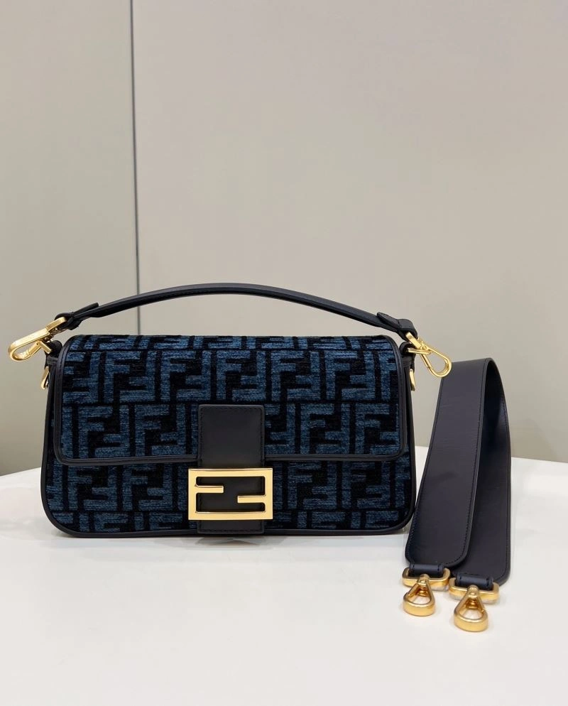 Flexible Fendi Baguette Bags 58118