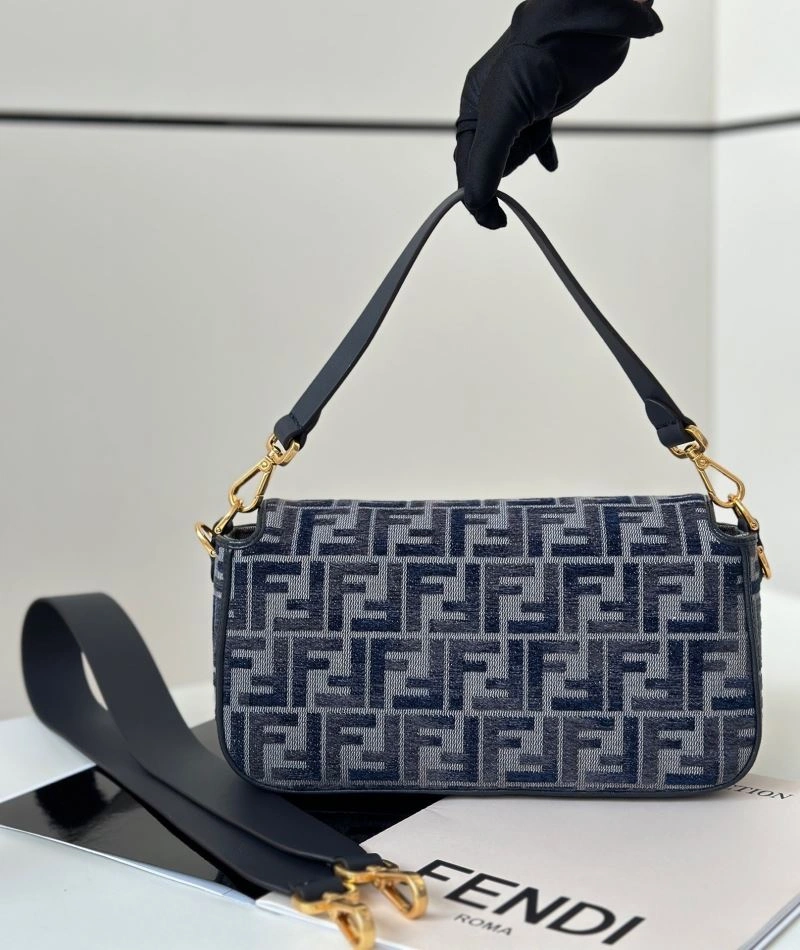 Fendi Baguette Bags Neat 58129