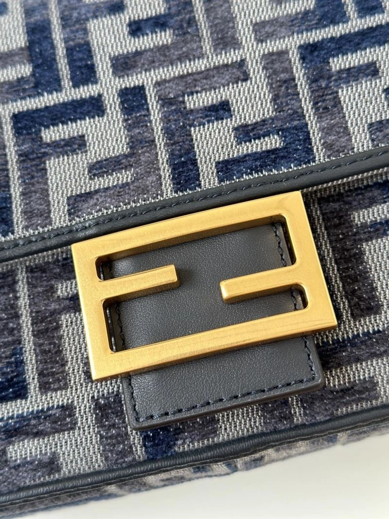 Fendi Baguette Bags Neat 58129