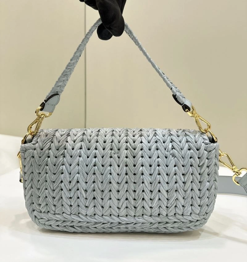 Versatile Fendi Baguette Bags 58112