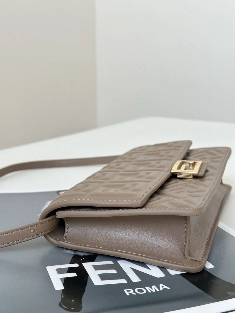 Fendi Baguette Bags Resilient 58109