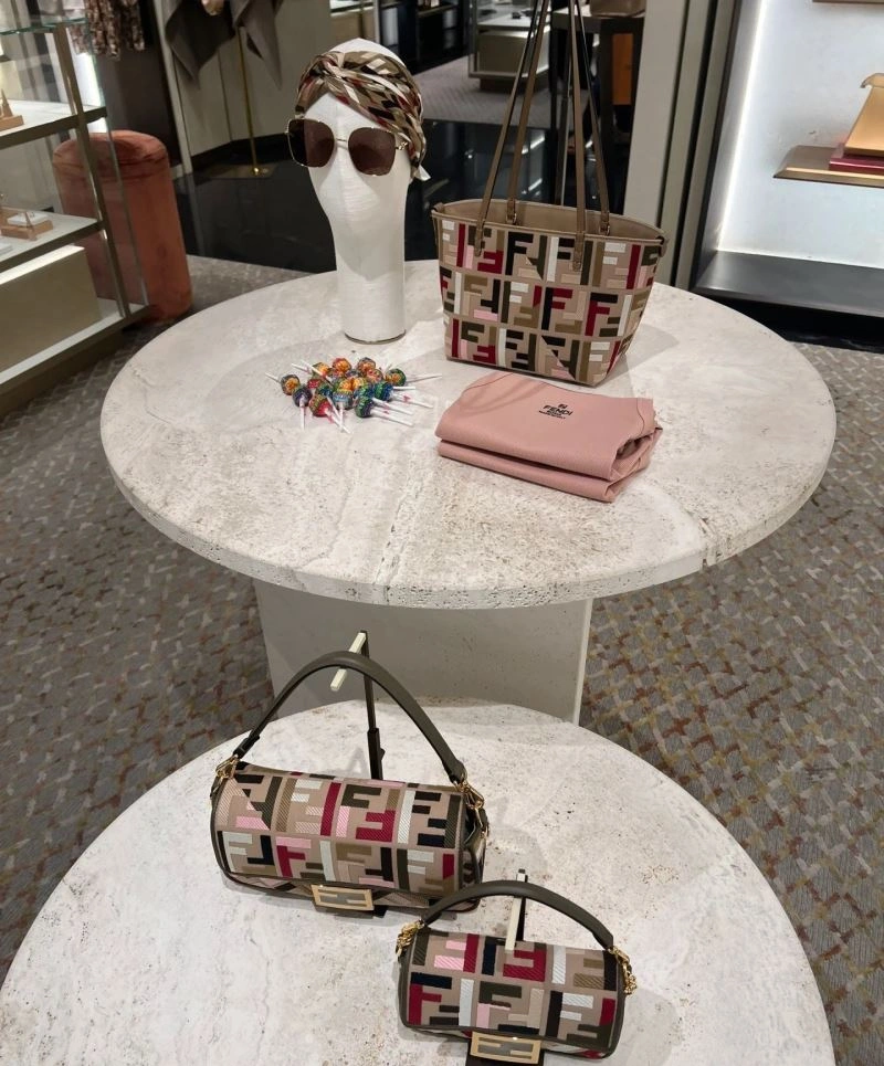 Fendi Baguette Bags Soft 58145