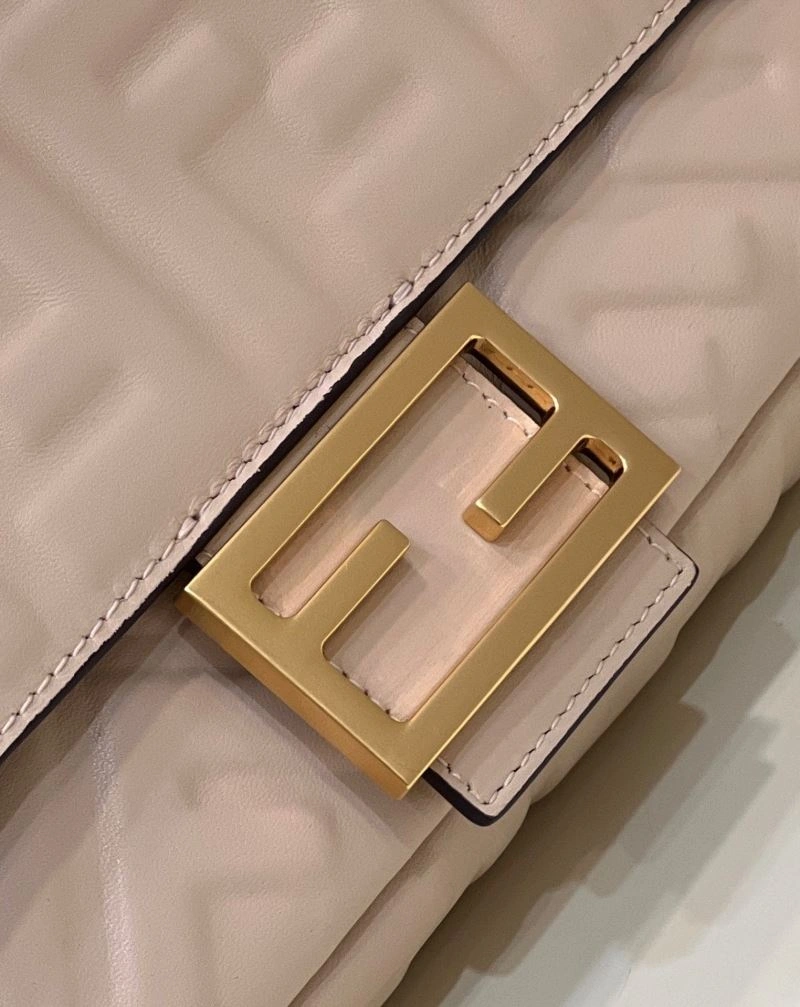 Fendi Baguette Bags Bold 58091