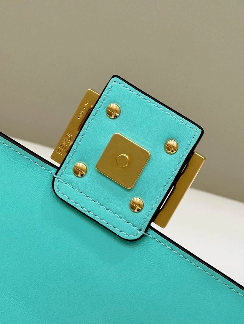 Tailored Fendi Baguette Bags 58099