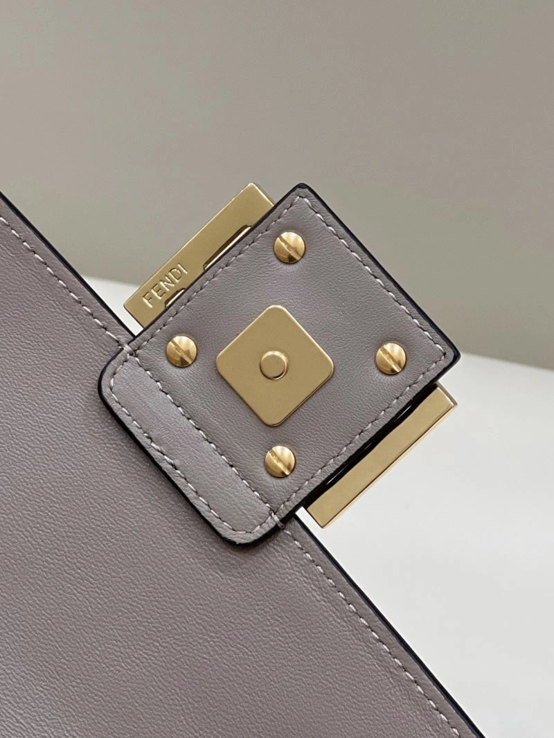 Fendi Baguette Bags Fashionable 58089