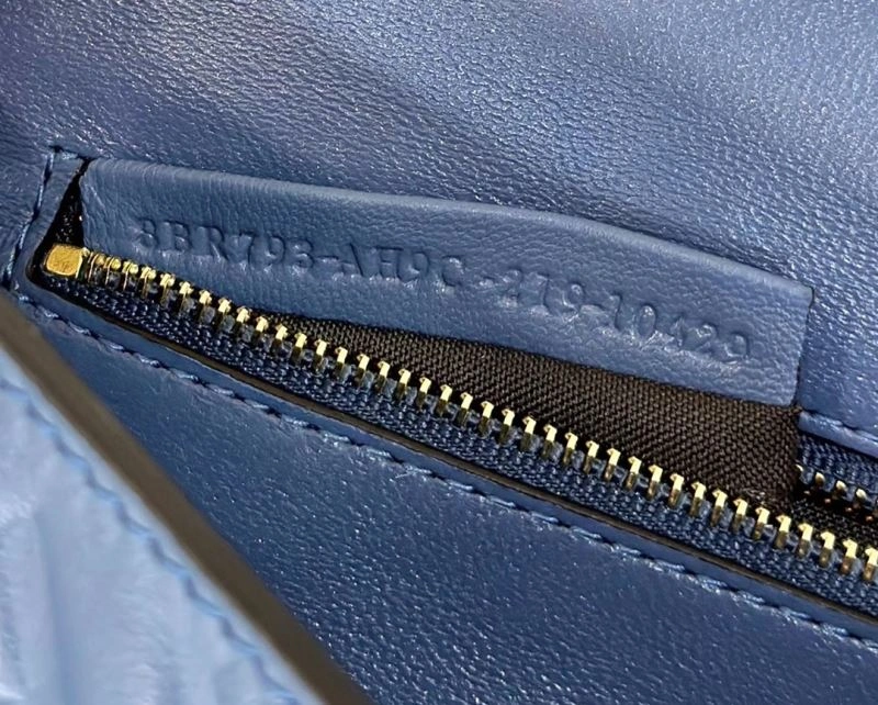 Fendi Baguette Bags Unique 58080