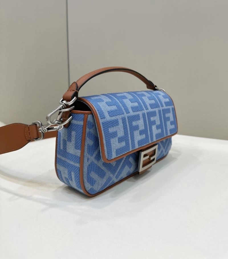 Snug Fendi Baguette Bags 58114