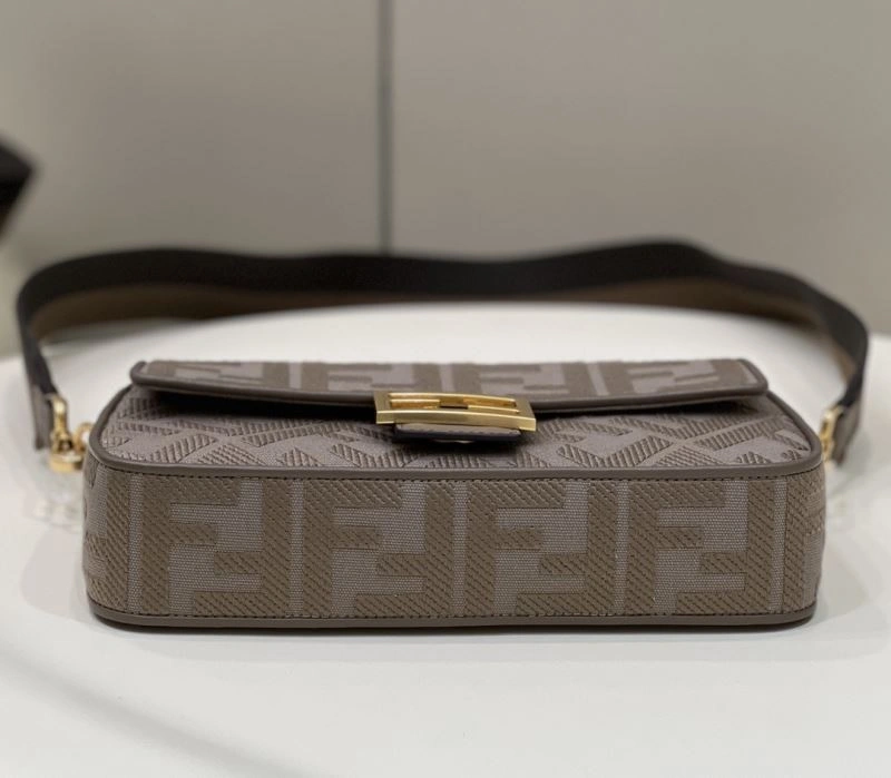 Fendi Baguette Bags Thermal 58073