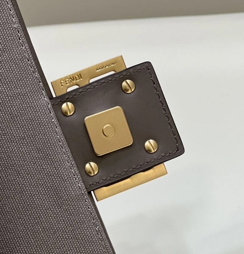 Fendi Baguette Bags Thermal 58073