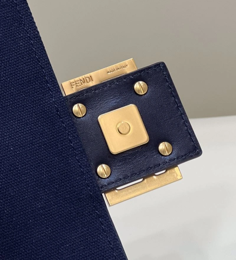 Fendi Baguette Bags Casual 58093