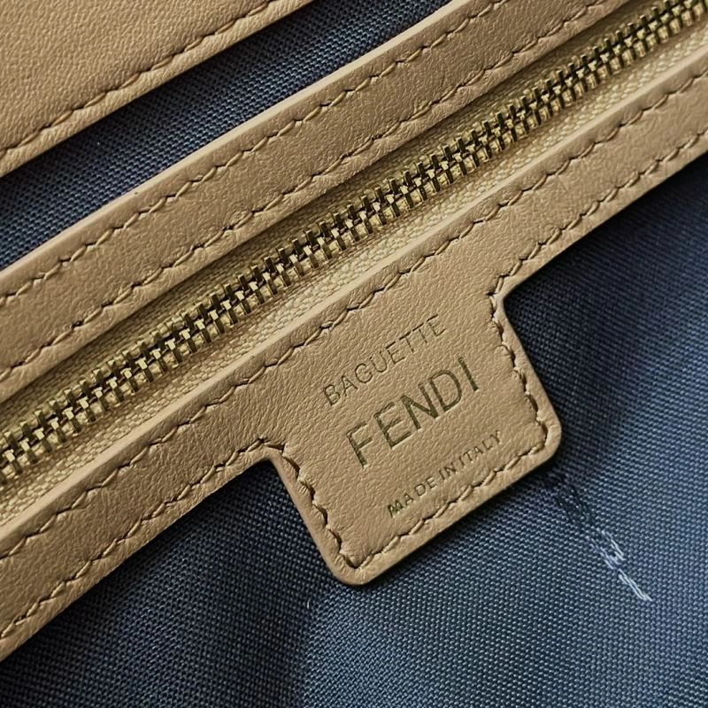 FashionForward Fendi Baguette Bags 58061