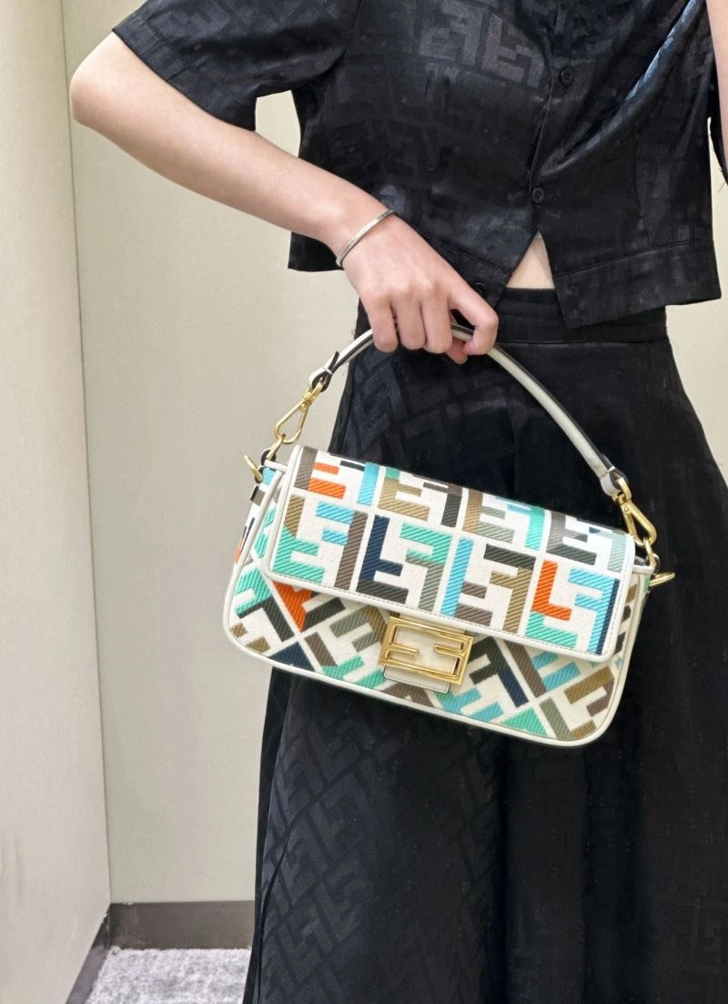 Fendi Baguette Bags ComfortFit 58062