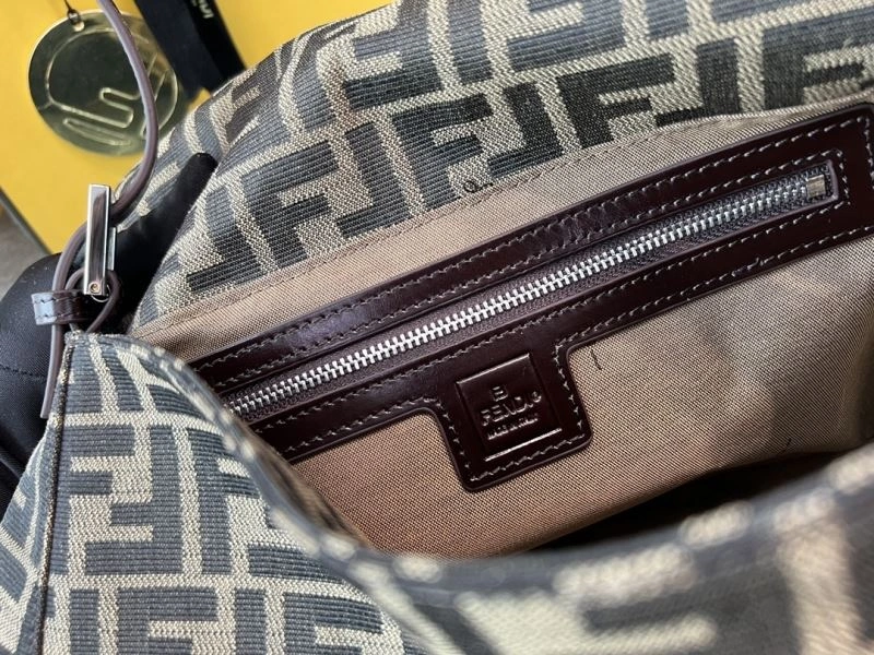 ZeroBulk Fendi Baguette Bags 58065