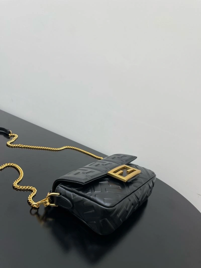 Fendi Baguette Bags Sleek 58108