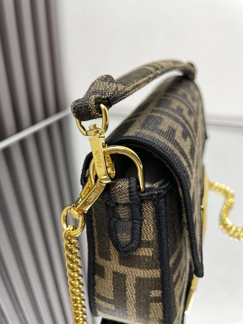 Flexible Fendi Baguette Bags 58049