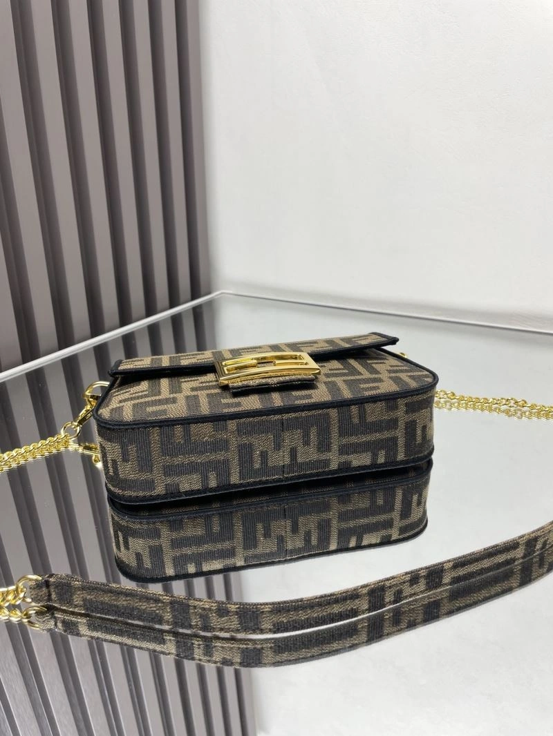 Flexible Fendi Baguette Bags 58049