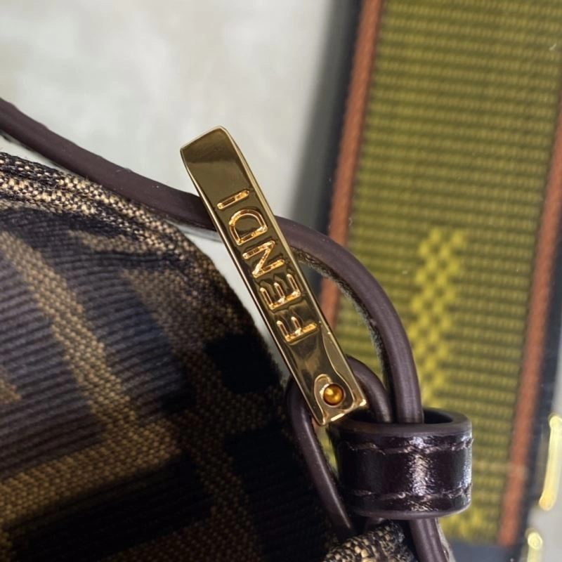 Fendi Baguette Bags WrinkleFree 58059