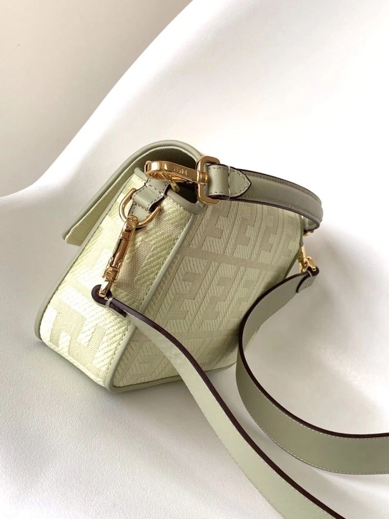 Fendi Baguette Bags Durable 58154