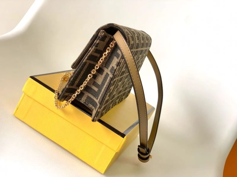 MultiPurpose Fendi Baguette Bags 58038