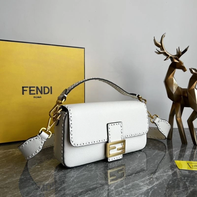 Fendi Baguette Bags Comfortable 58037