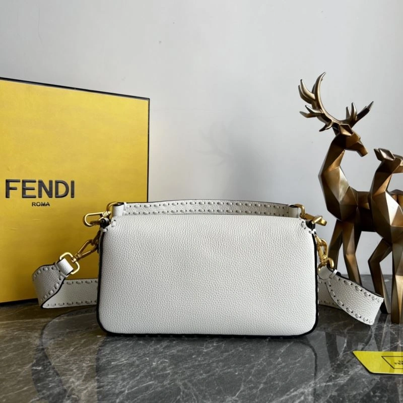 Fendi Baguette Bags Comfortable 58037