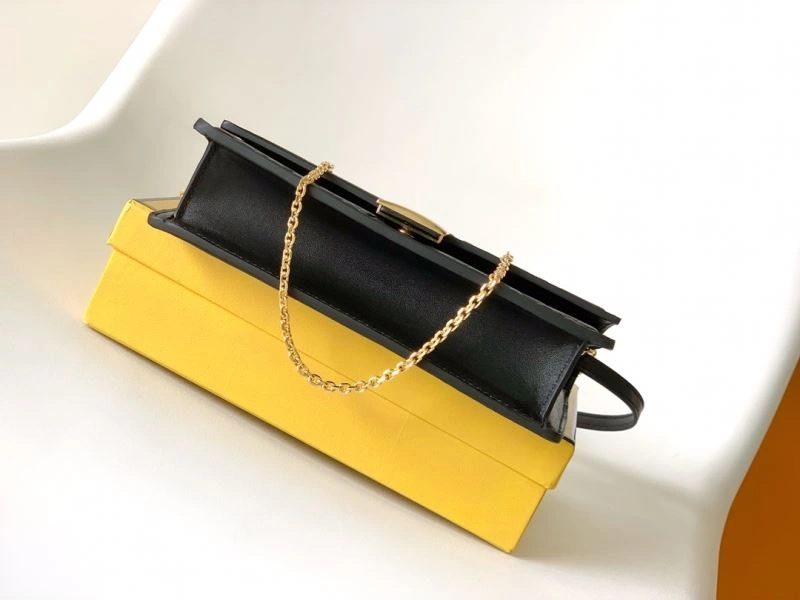 Fendi Baguette Bags FlexibleFit 58026