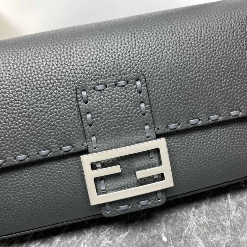 Stretchable Fendi Baguette Bags 58025