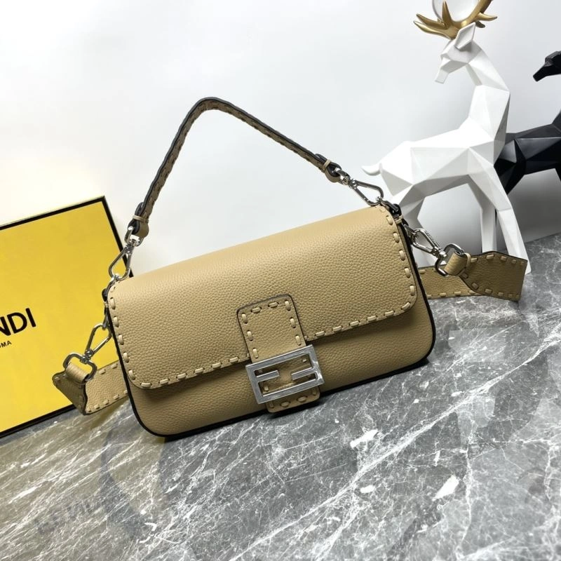 Fendi Baguette Bags EasyCare 58024
