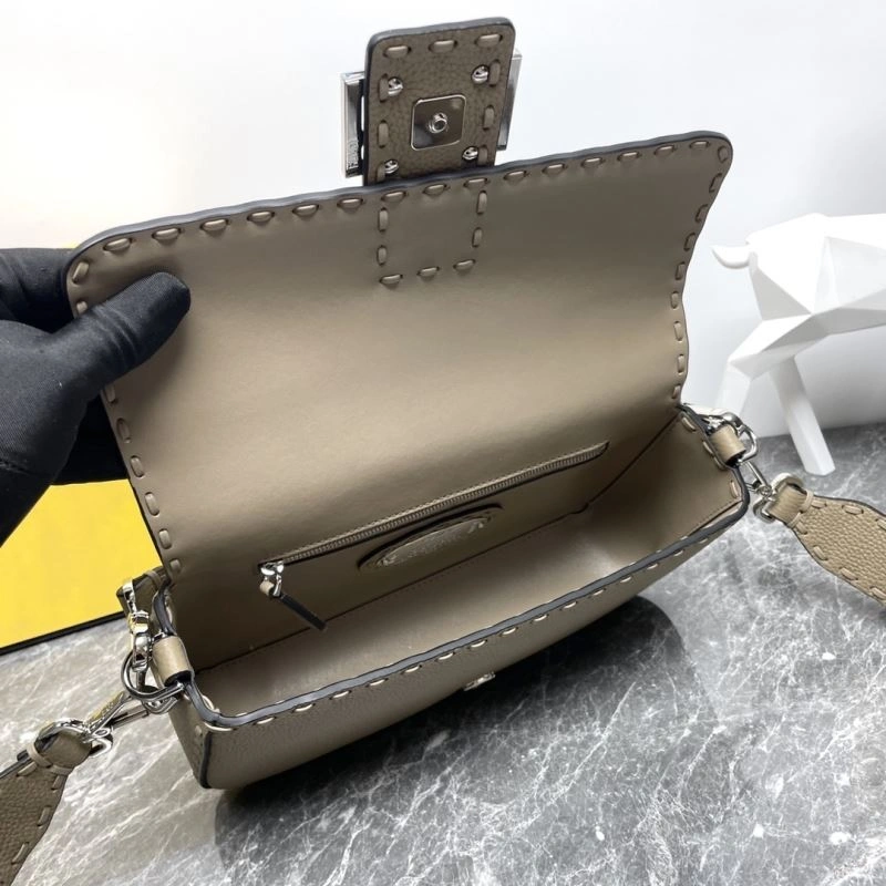 Youthful Fendi Baguette Bags 58028