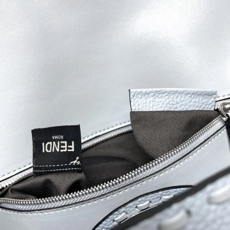 Timeless Fendi Baguette Bags 58035