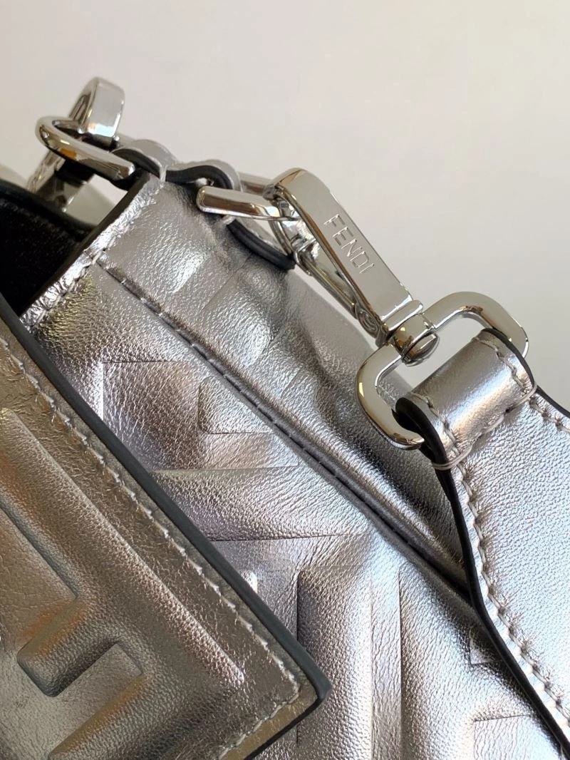 Trendsetting Fendi Baguette Bags 58068
