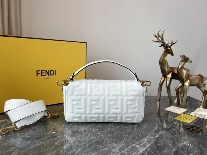 Fendi Baguette Bags QuickDry 58016