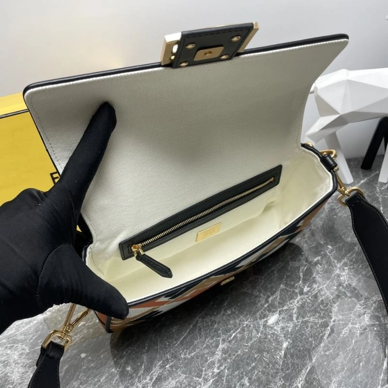 Fendi Baguette Bags Thermal 58007