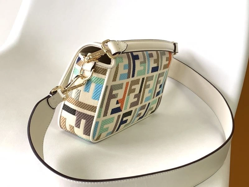 FashionForward Fendi Baguette Bags 58003