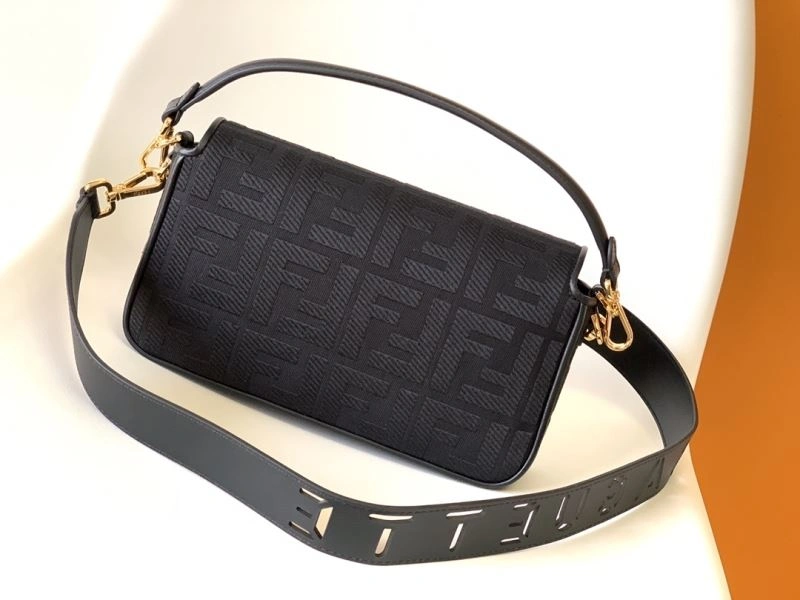 Upgraded Fendi Baguette Bags 58001