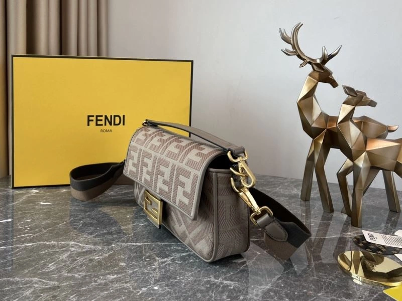 Fendi Baguette Bags WaterResistant 58027