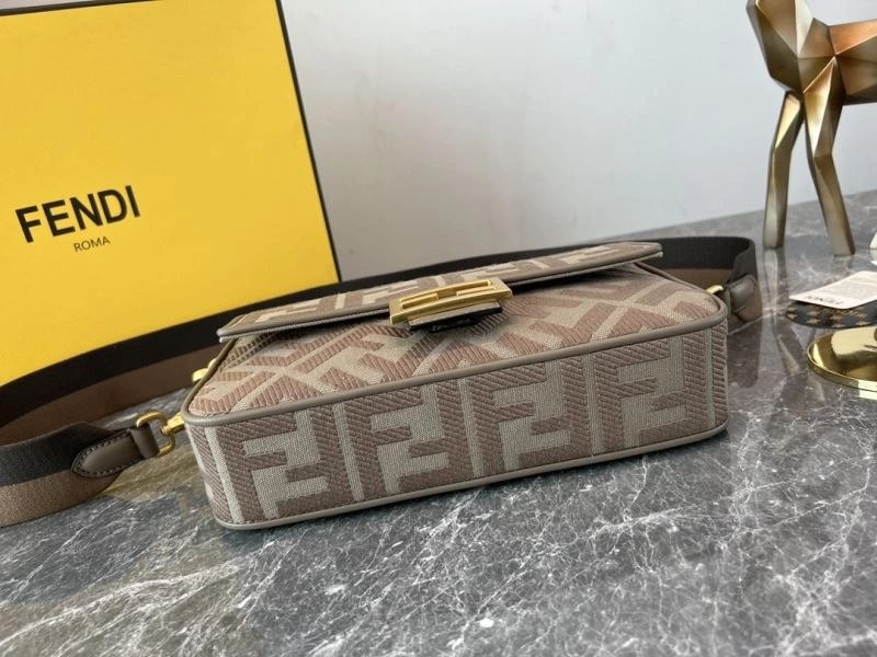 Fendi Baguette Bags WaterResistant 58027