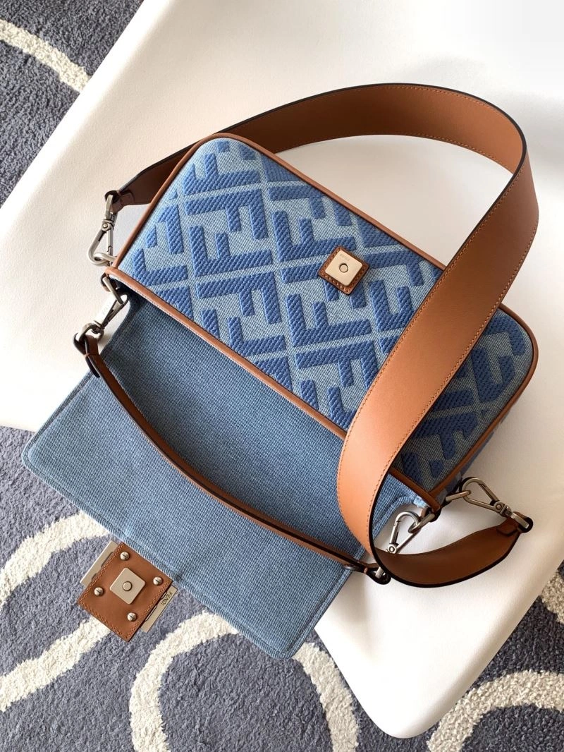 Comfortable Fendi Baguette Bags 57988