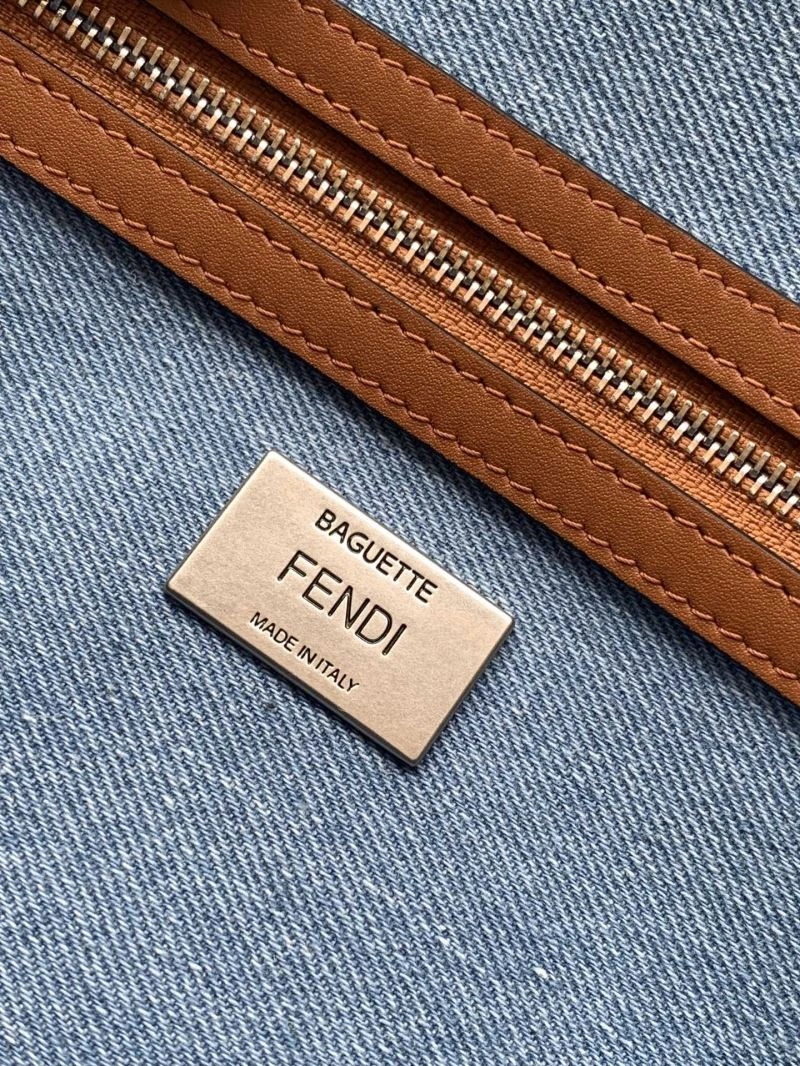 Comfortable Fendi Baguette Bags 57988