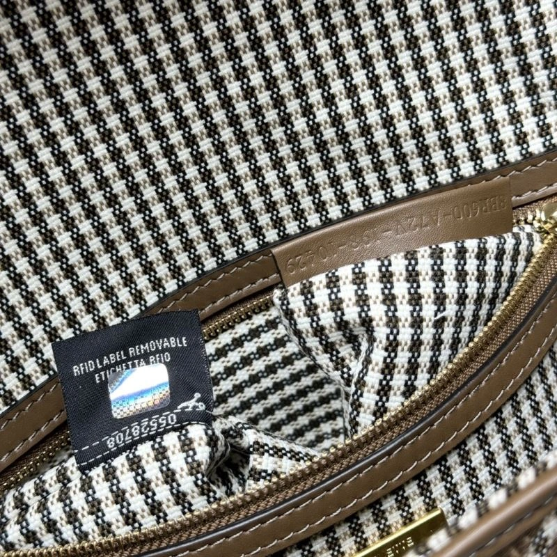 Fendi Baguette Bags HighQuality 58000