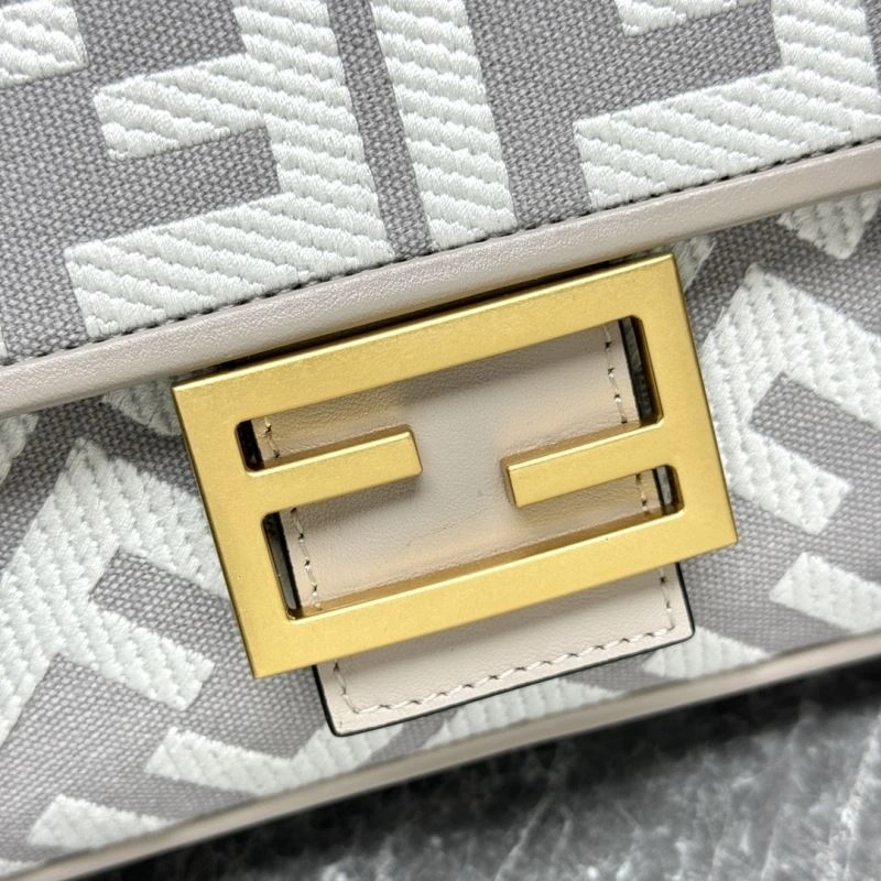 ZipUp Fendi Baguette Bags 57994