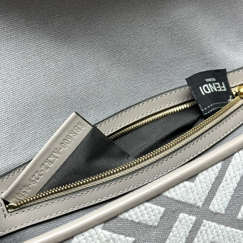 ZipUp Fendi Baguette Bags 57994