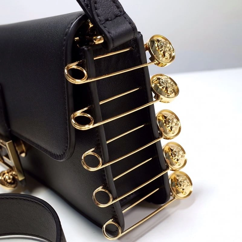 Fendi Baguette Bags Bold 59444