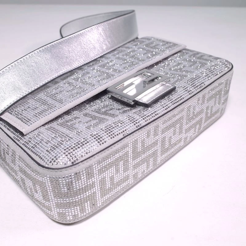 WaterResistant Fendi Baguette Bags 59440