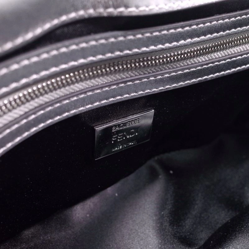 WaterResistant Fendi Baguette Bags 59440