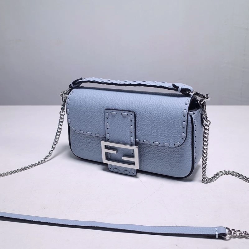Fendi Baguette Bags Elegant 59429