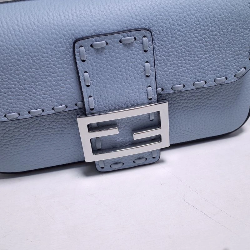 Fendi Baguette Bags Elegant 59429