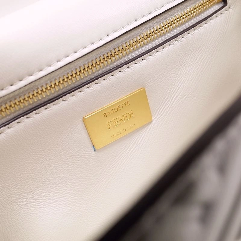 Fendi Baguette Bags Trendy 59430